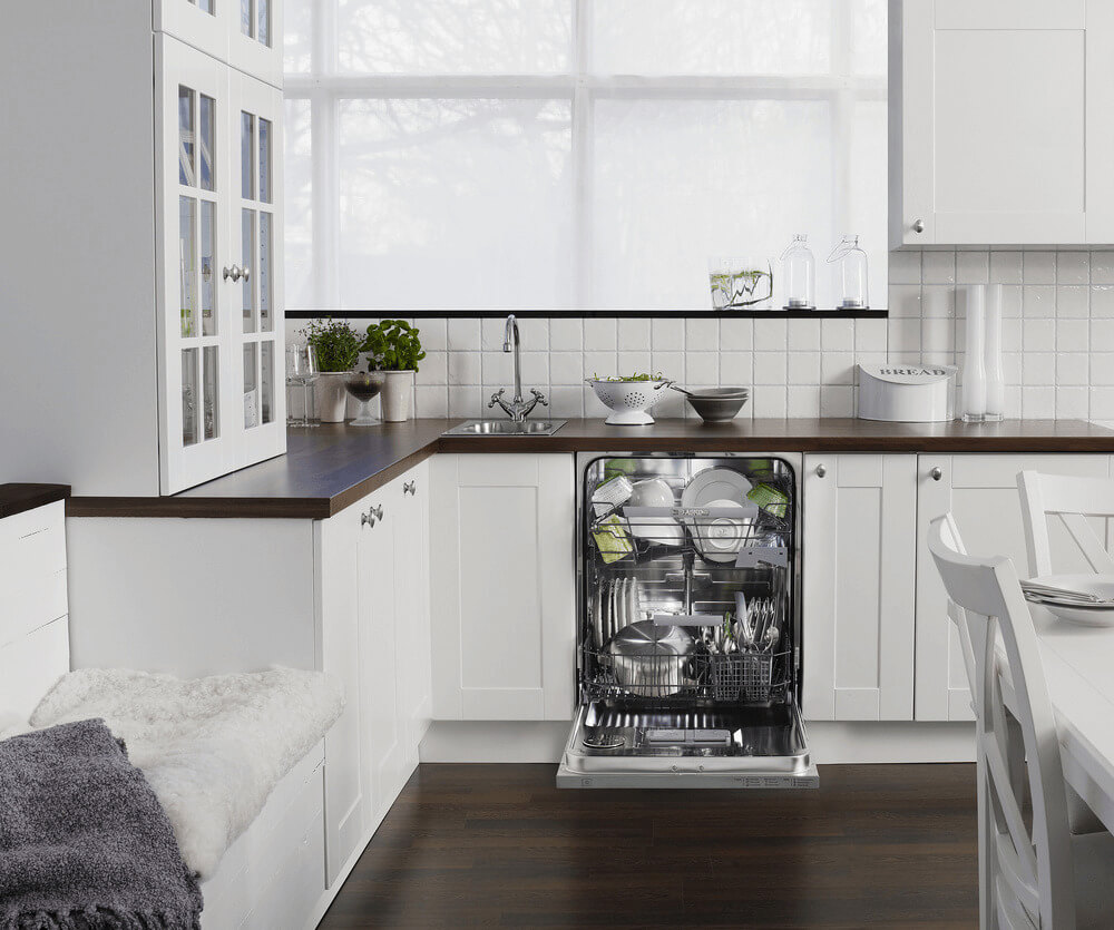 Кухни со встроенной посудомоечной машиной
